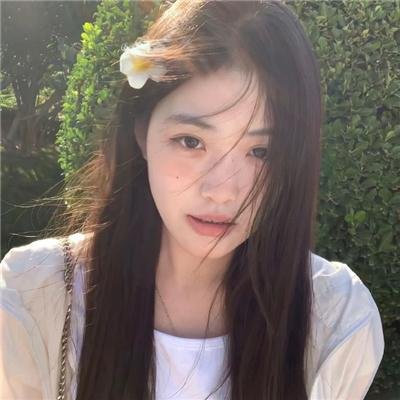 艾莎·班克斯 